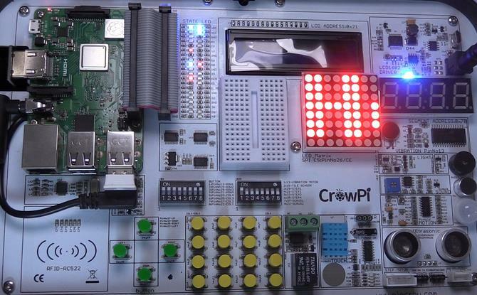CrowPi - packad med komponenter att lära sig med