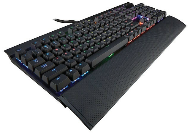 Corsair RGB LED K70 tangentbord