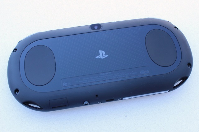 PlayStation Vita Slim Review Och Giveaway playstation vita slim recension 4